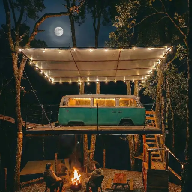 Foto de Combi Love: Glamping con Jacuzzi y Vistas